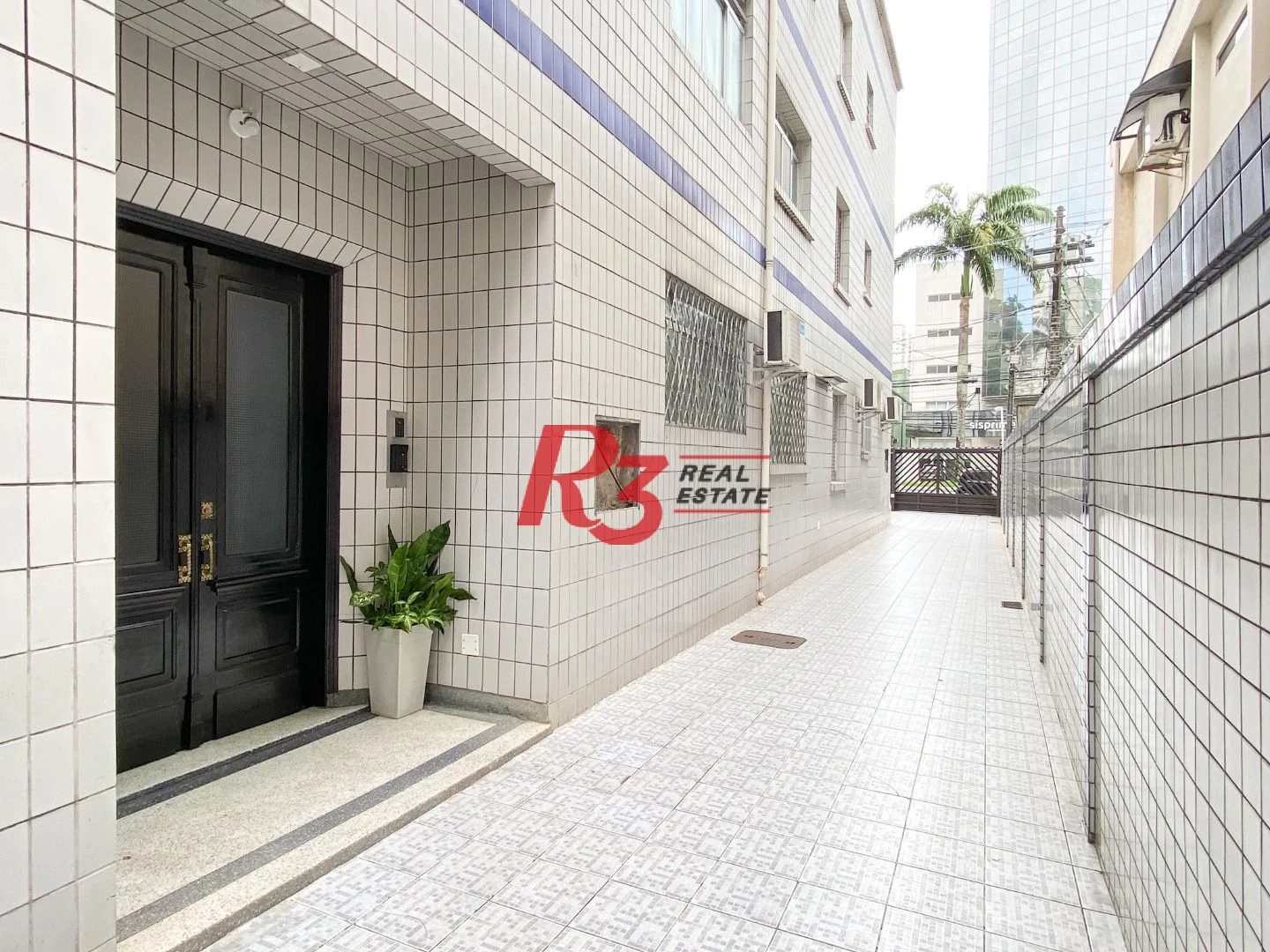 Apartamento com 2 dormitórios à venda, 69 m² por R$ 490.000,00 - Vila Matias - Santos/SP