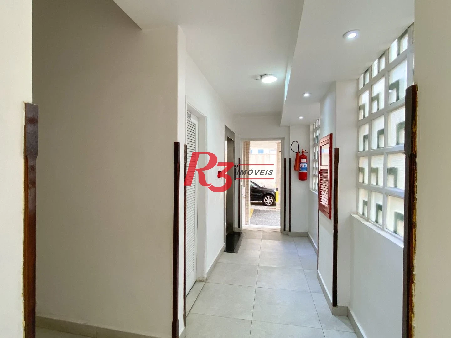 Apartamento com 3 dormitórios à venda, 180 m² por R$ 2.029.000,00 - Ponta da Praia - Santos/SP