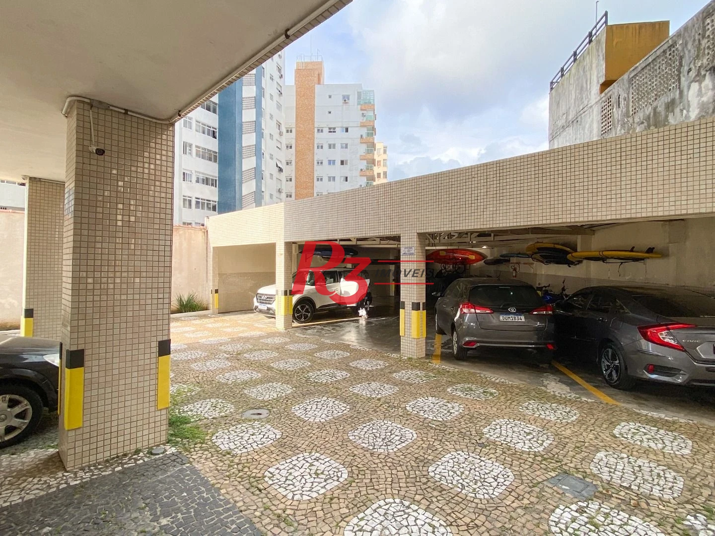 Apartamento com 3 dormitórios à venda, 180 m² por R$ 2.029.000,00 - Ponta da Praia - Santos/SP