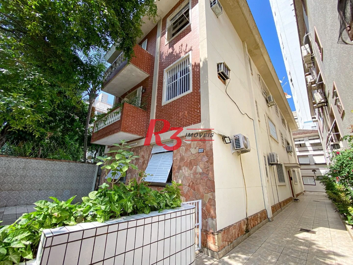 Apartamento com 3 dormitórios à venda, 97 m² por R$ 620.000,00 - José Menino - Santos/SP
