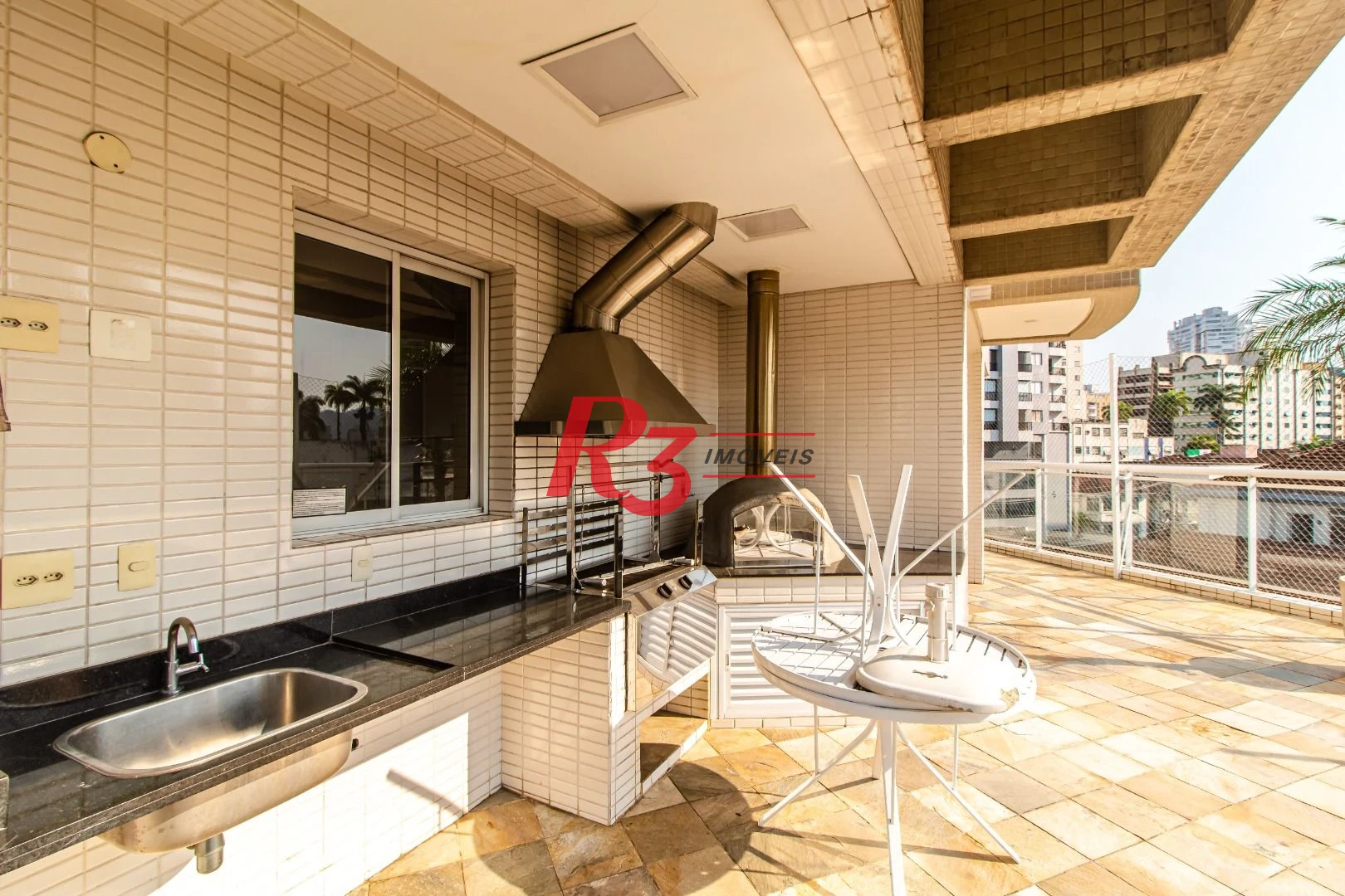 Apartamento com 3 dormitórios para alugar, 120 m² por R$ 11.500,00/mês - Gonzaga - Santos/SP