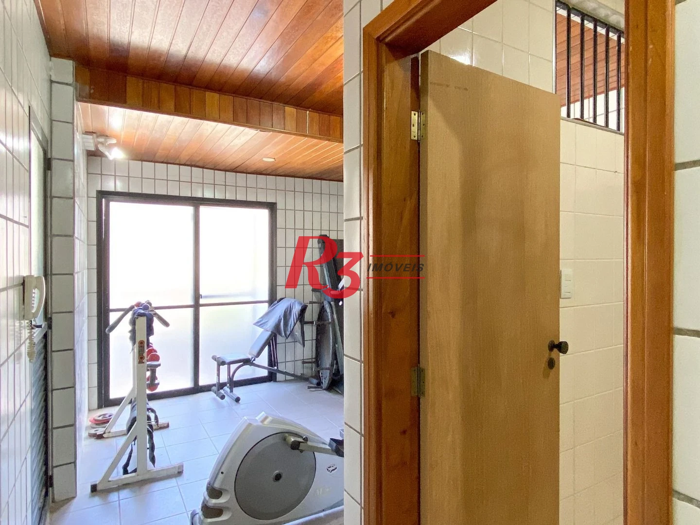 Apartamento com 1 dormitório à venda, 74 m² por R$ 650.000,00 - Ponta da Praia - Santos/SP