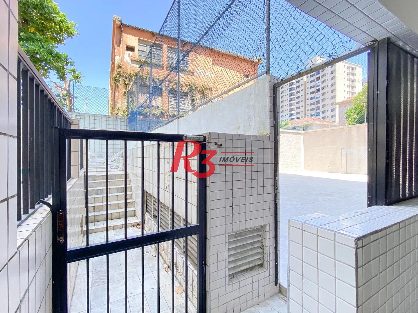 Apartamento com 1 dormitório à venda, 74 m² por R$ 650.000,00 - Ponta da Praia - Santos/SP
