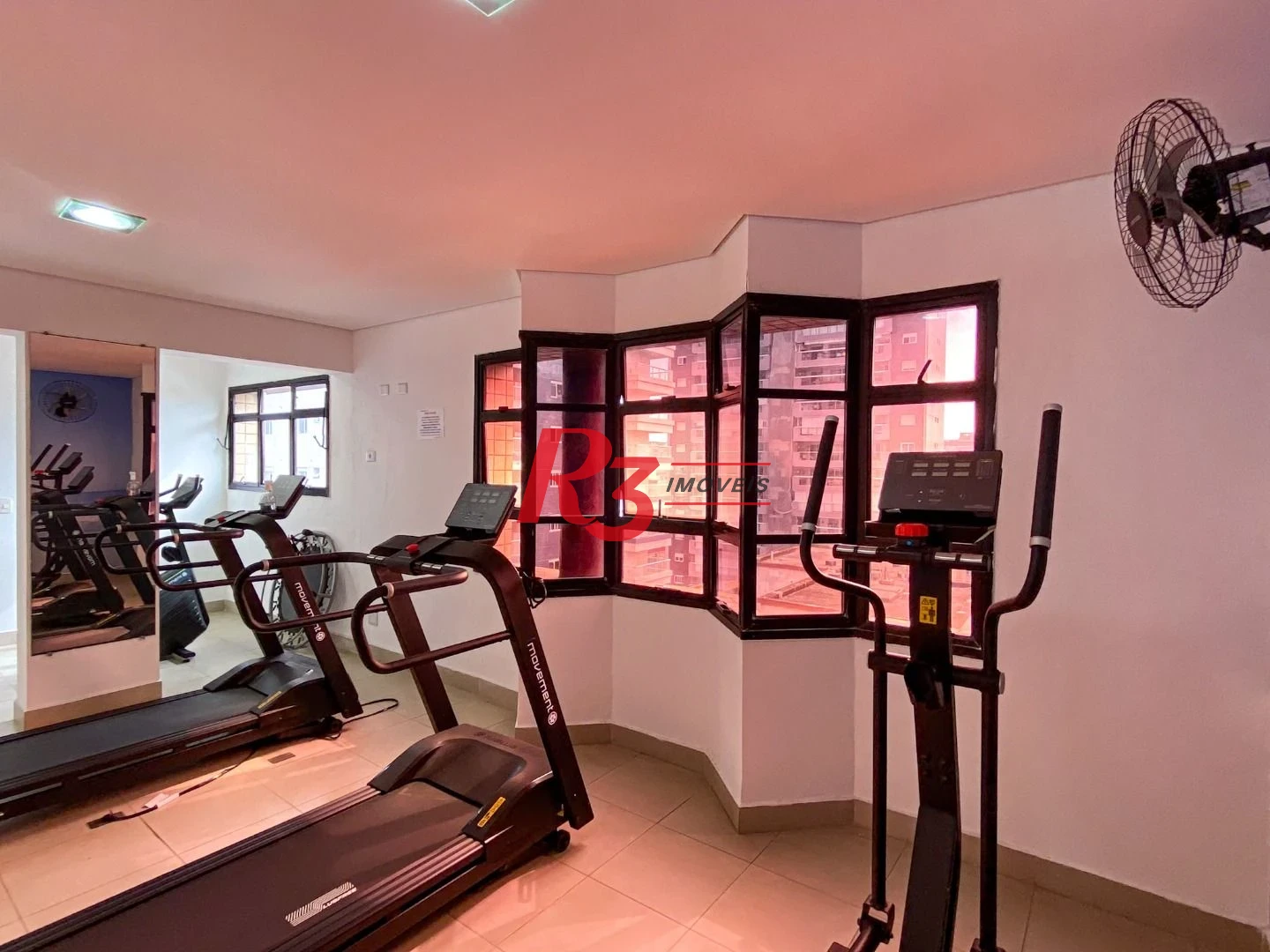 Apartamento com 2 dormitórios para alugar, 59 m² por R$ 4.000,02/mês - Boqueirão - Santos/SP
