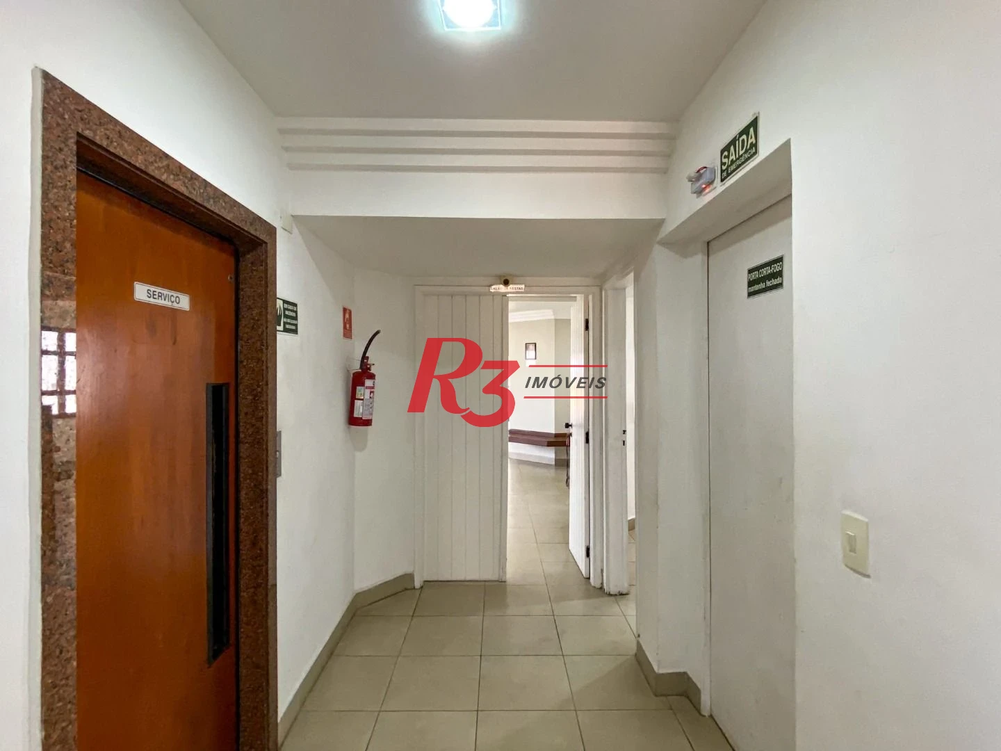 Apartamento com 2 dormitórios para alugar, 59 m² por R$ 4.000,02/mês - Boqueirão - Santos/SP