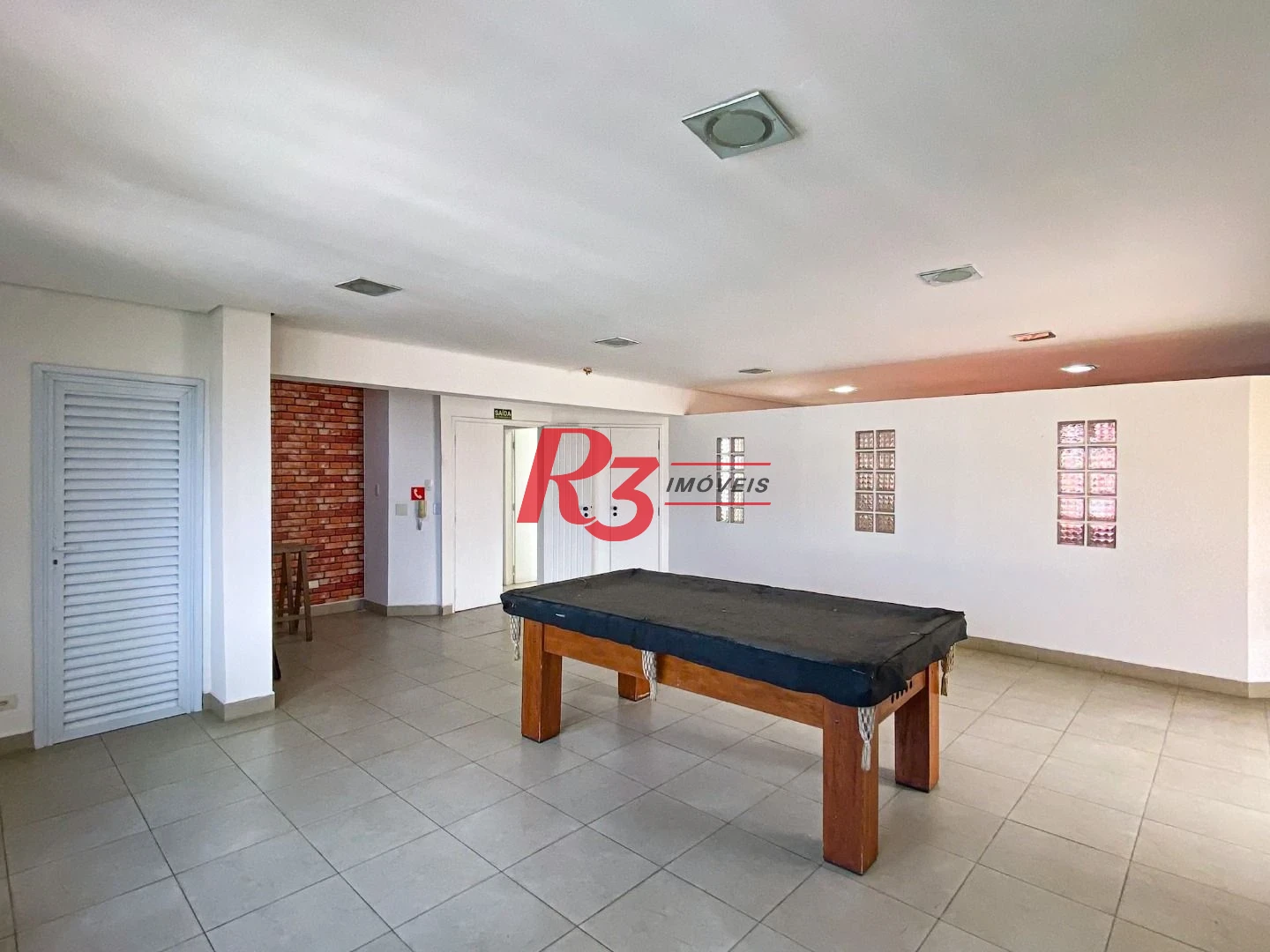Apartamento com 2 dormitórios para alugar, 59 m² por R$ 4.000,02/mês - Boqueirão - Santos/SP