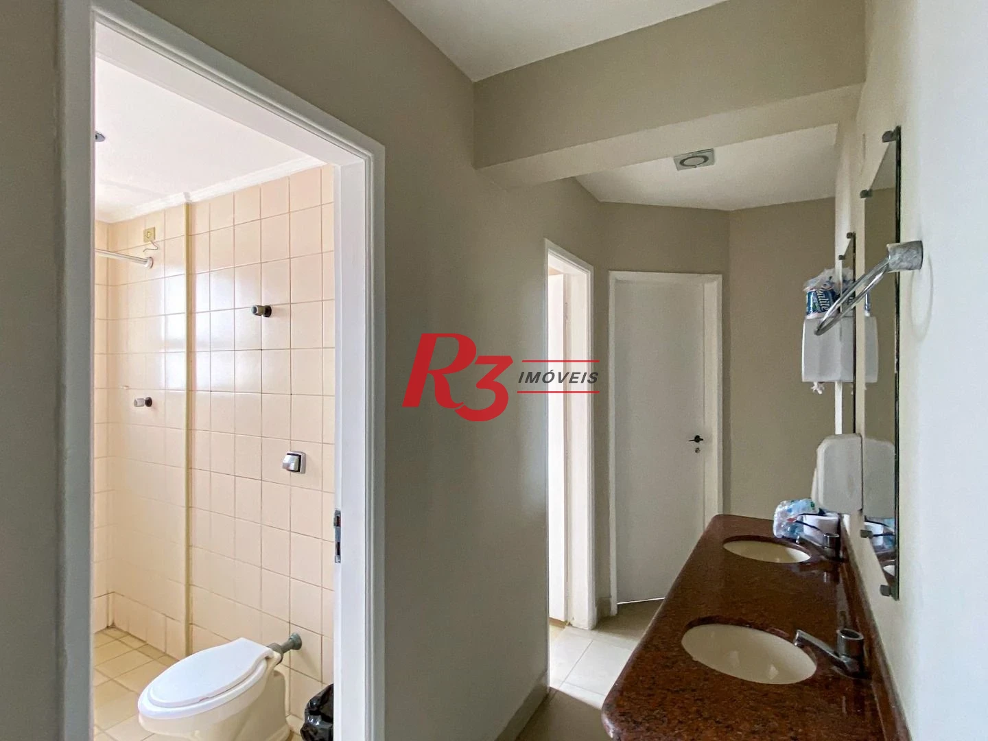 Apartamento com 2 dormitórios para alugar, 59 m² por R$ 4.000,02/mês - Boqueirão - Santos/SP