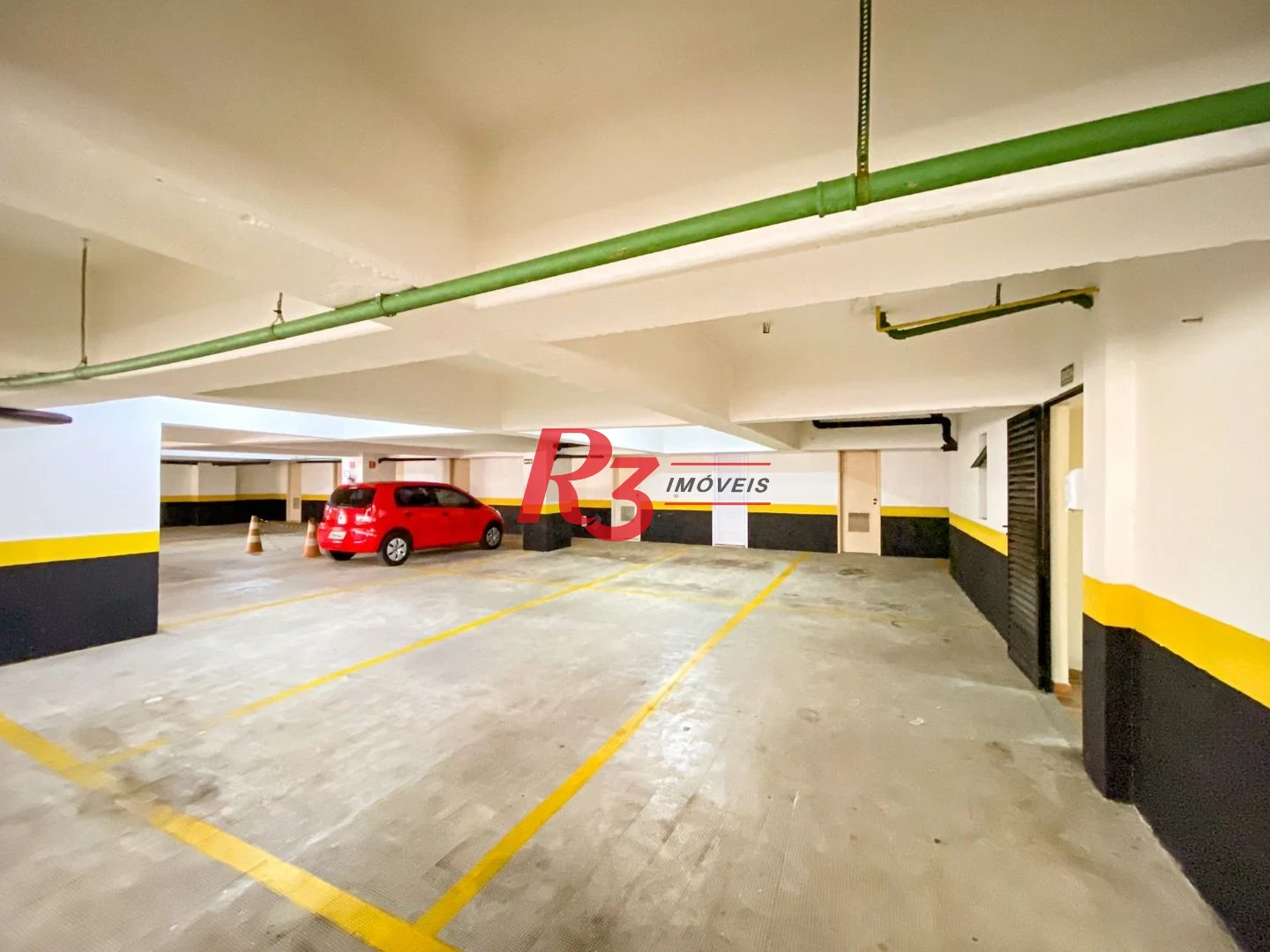 Apartamento com 2 dormitórios para alugar, 59 m² por R$ 4.000,02/mês - Boqueirão - Santos/SP