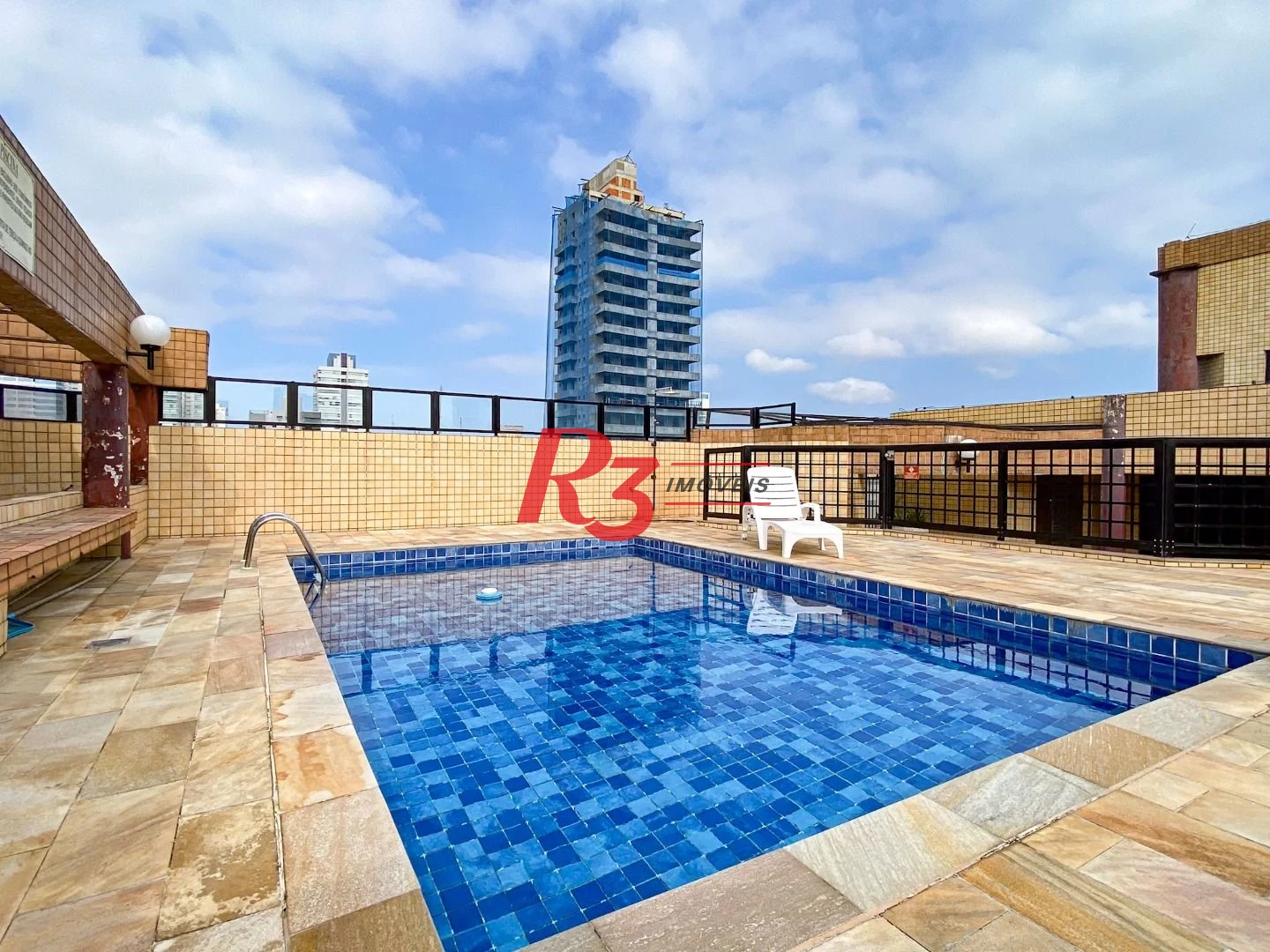 Apartamento com 2 dormitórios para alugar, 59 m² por R$ 4.000,02/mês - Boqueirão - Santos/SP