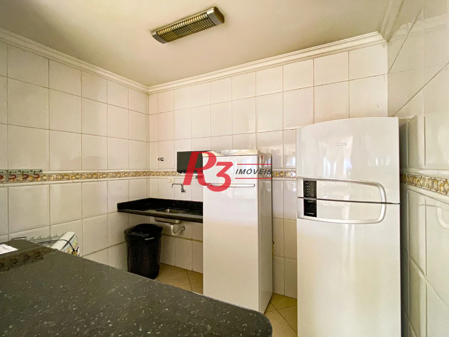 Apartamento com 3 dormitórios à venda, 94 m² por R$ 810.000,00 - Aparecida - Santos/SP