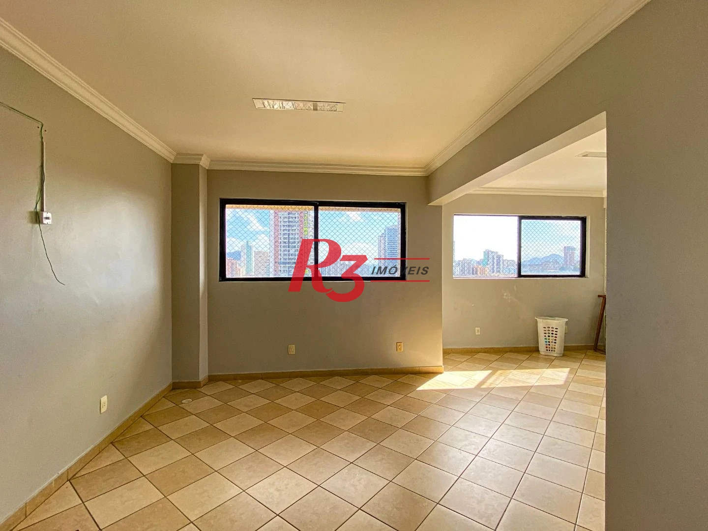 Apartamento com 3 dormitórios à venda, 94 m² por R$ 810.000,00 - Aparecida - Santos/SP
