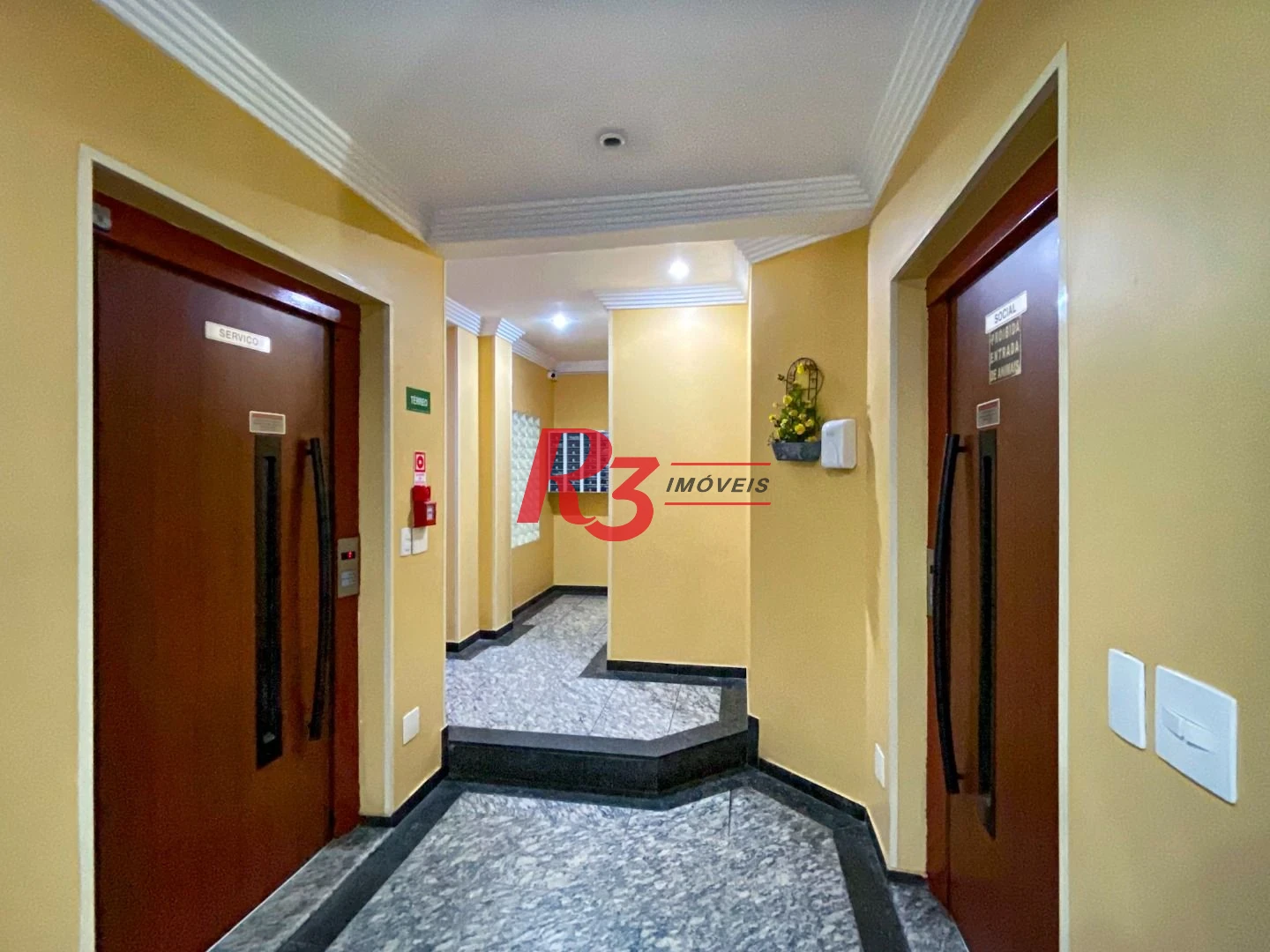 Apartamento com 3 dormitórios à venda, 94 m² por R$ 810.000,00 - Aparecida - Santos/SP