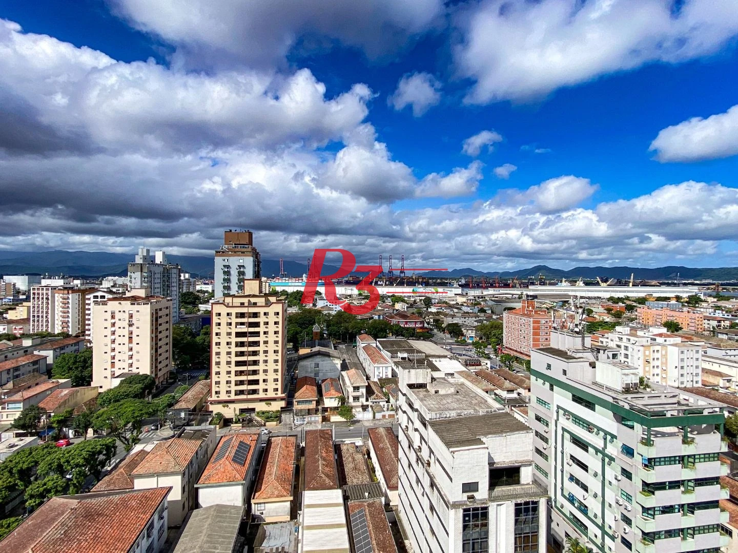 Apartamento com 3 dormitórios à venda, 94 m² por R$ 810.000,00 - Aparecida - Santos/SP