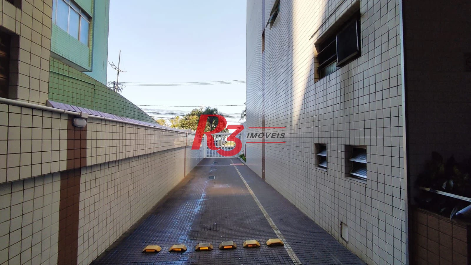 Apartamento com 2 dormitórios para alugar, 97 m² por R$ 4.700,02/mês - José Menino - Santos/SP