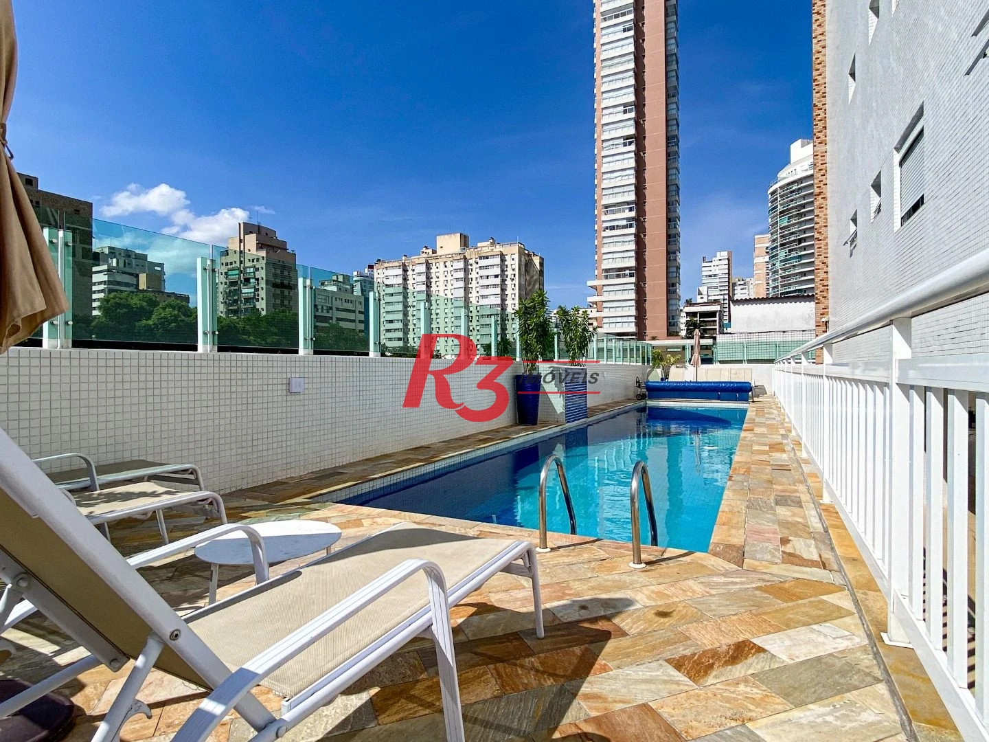 Apartamento com 4 dormitórios à venda, 191 m² - Gonzaga - Santos/SP