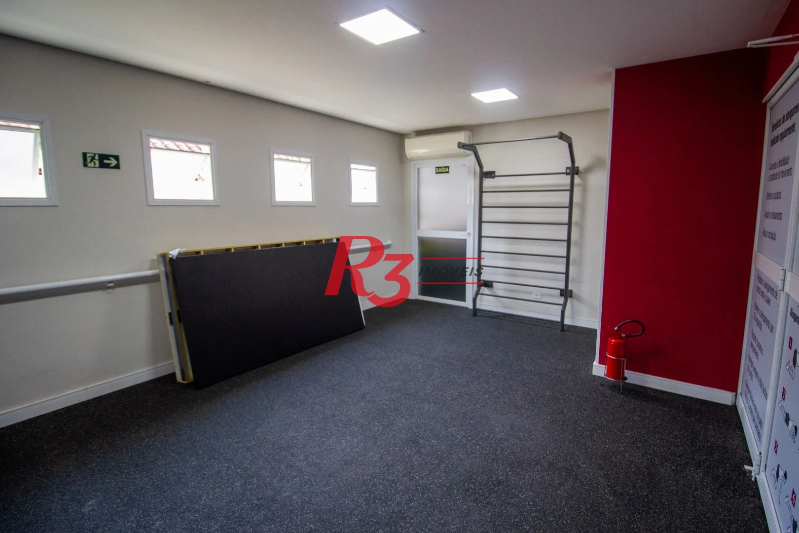 Apartamento com 2 dormitórios à venda, 98 m² por R$ 890.000,00 - Boqueirão - Santos/SP