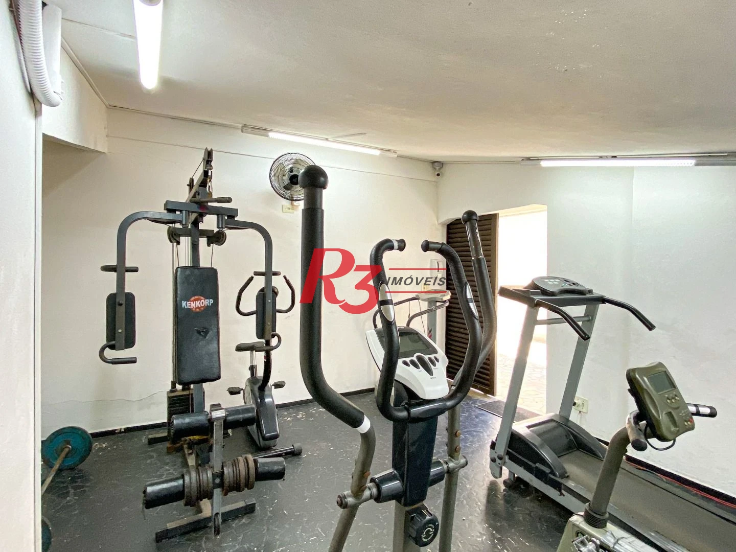 Apartamento com 2 dormitórios à venda, 78 m² por R$ 510.000,00 - Vila Matias - Santos/SP