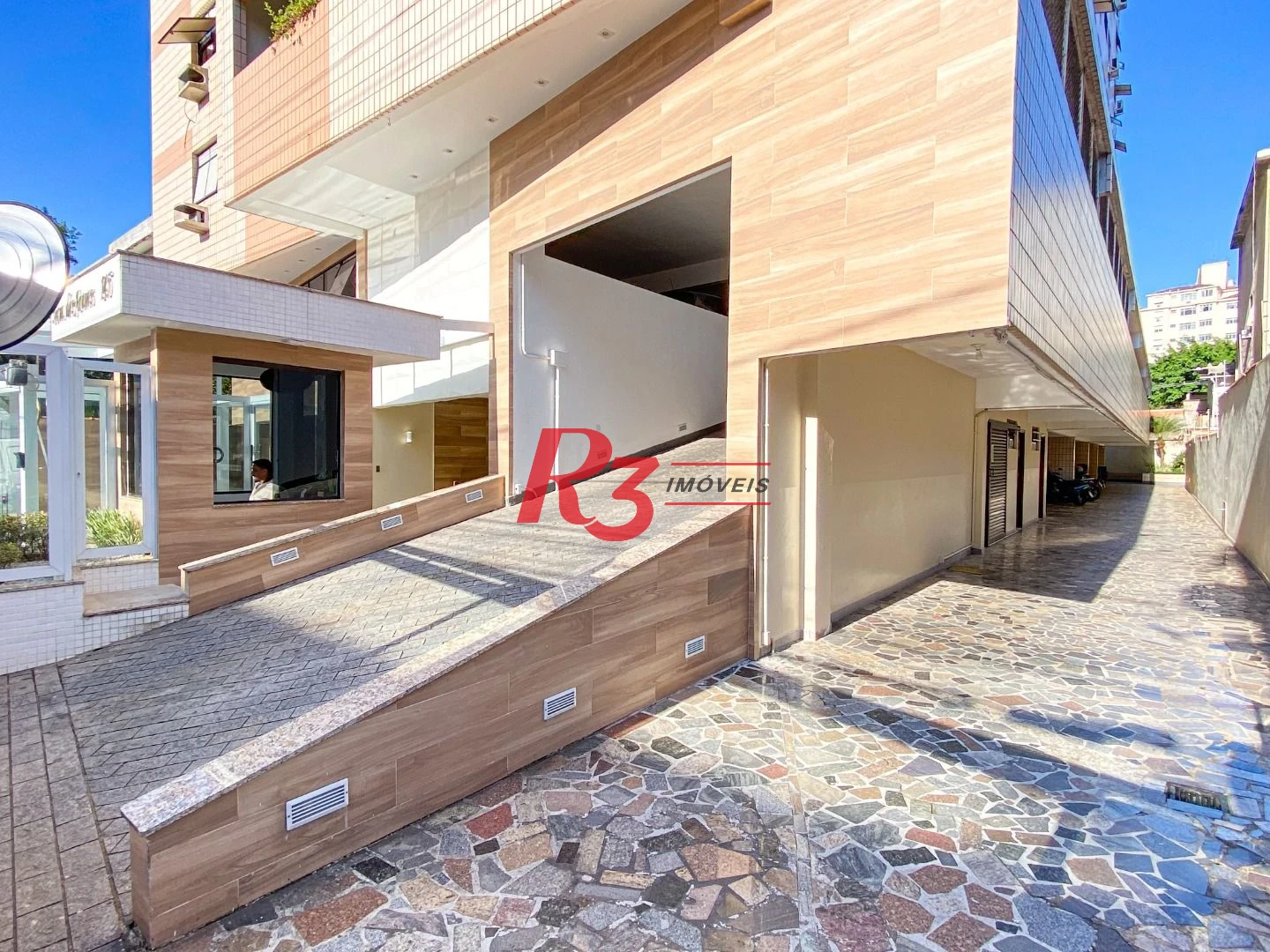 Apartamento com 2 dormitórios à venda, 78 m² por R$ 510.000,00 - Vila Matias - Santos/SP