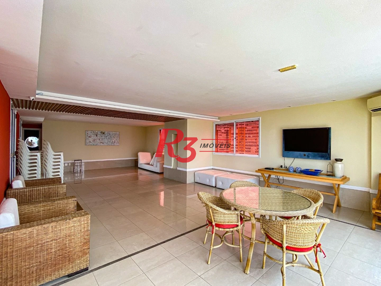 Apartamento com 3 dormitórios para alugar, 94 m² por R$ 7.000,00/mês - Gonzaga - Santos/SP