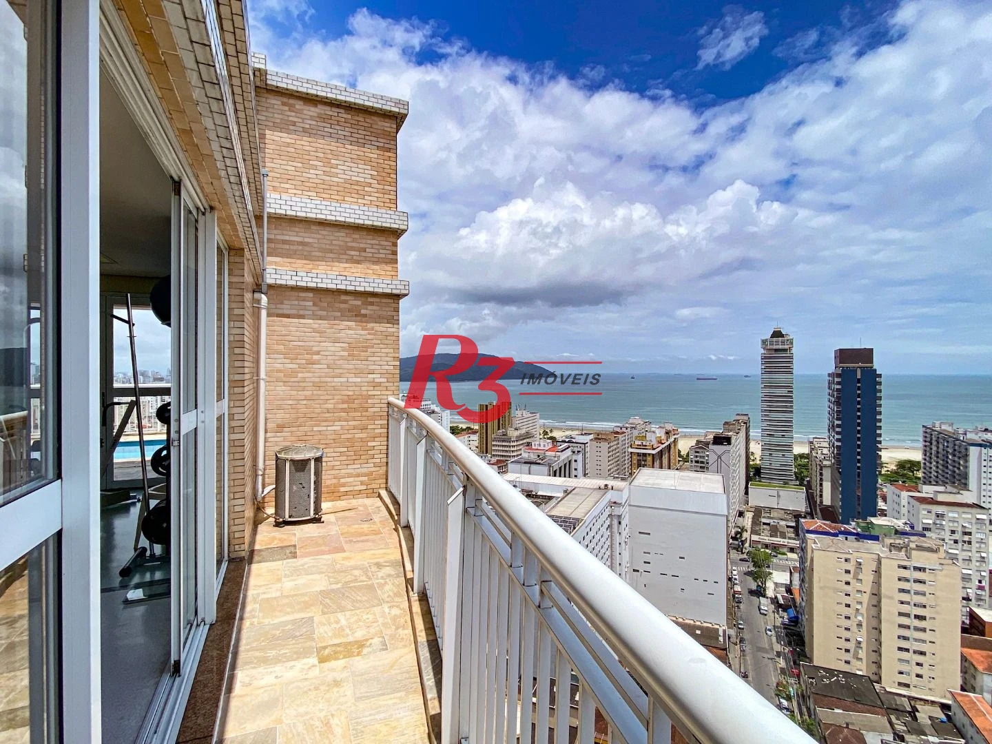 Apartamento com 3 dormitórios para alugar, 94 m² por R$ 7.000,00/mês - Gonzaga - Santos/SP