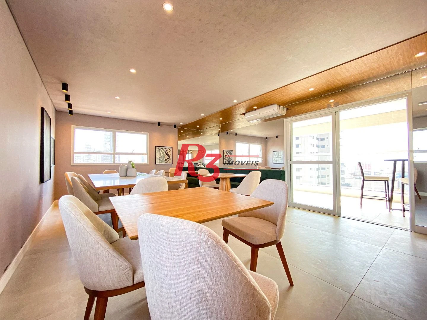 Apartamento com 2 dormitórios à venda, 82 m² por R$ 820.000,00 - Aparecida - Santos/SP