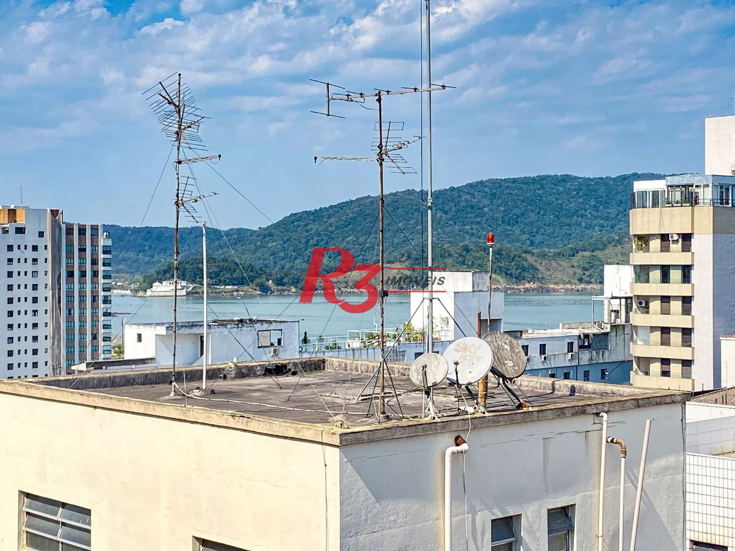 Apartamento com 2 dormitórios à venda, 82 m² por R$ 820.000,00 - Aparecida - Santos/SP