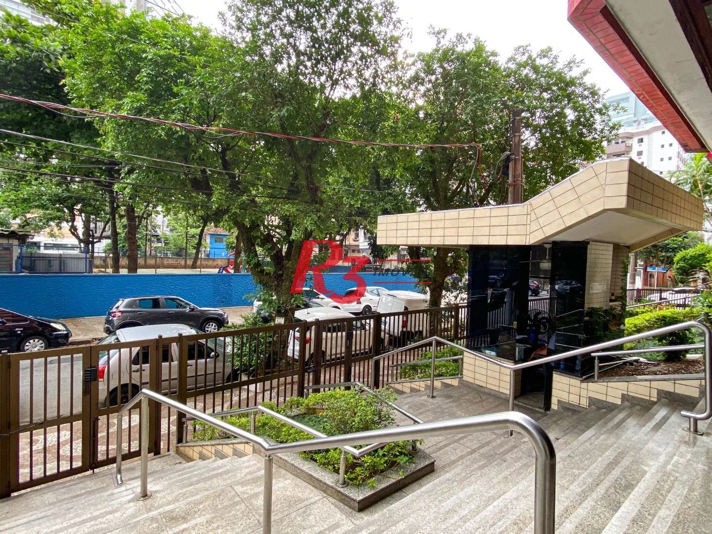 Apartamento com 3 dormitórios à venda, 124 m² por R$ 850.000,00 - Gonzaga - Santos/SP