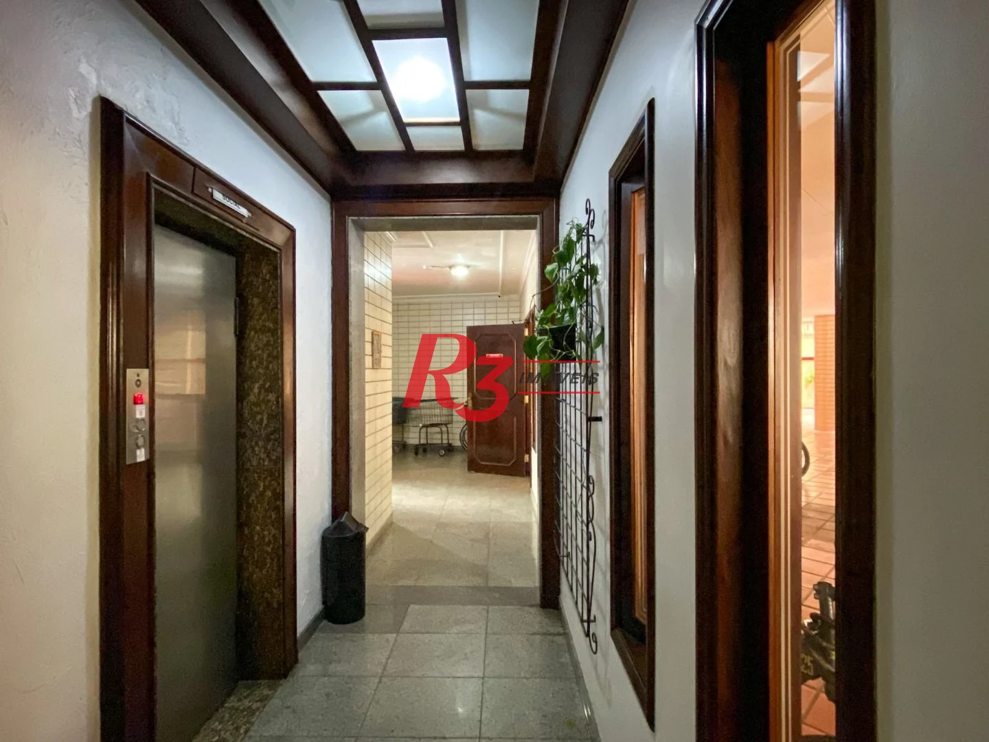 Apartamento com 3 dormitórios à venda, 124 m² por R$ 850.000,00 - Gonzaga - Santos/SP