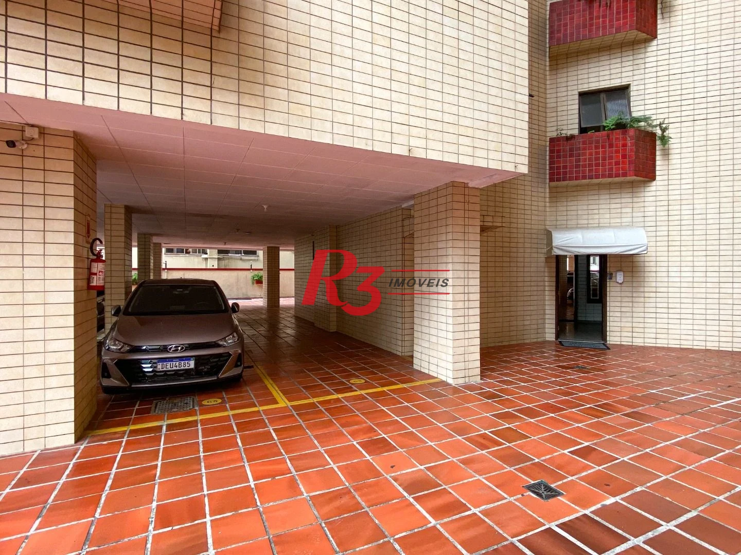 Apartamento com 3 dormitórios à venda, 124 m² por R$ 850.000,00 - Gonzaga - Santos/SP