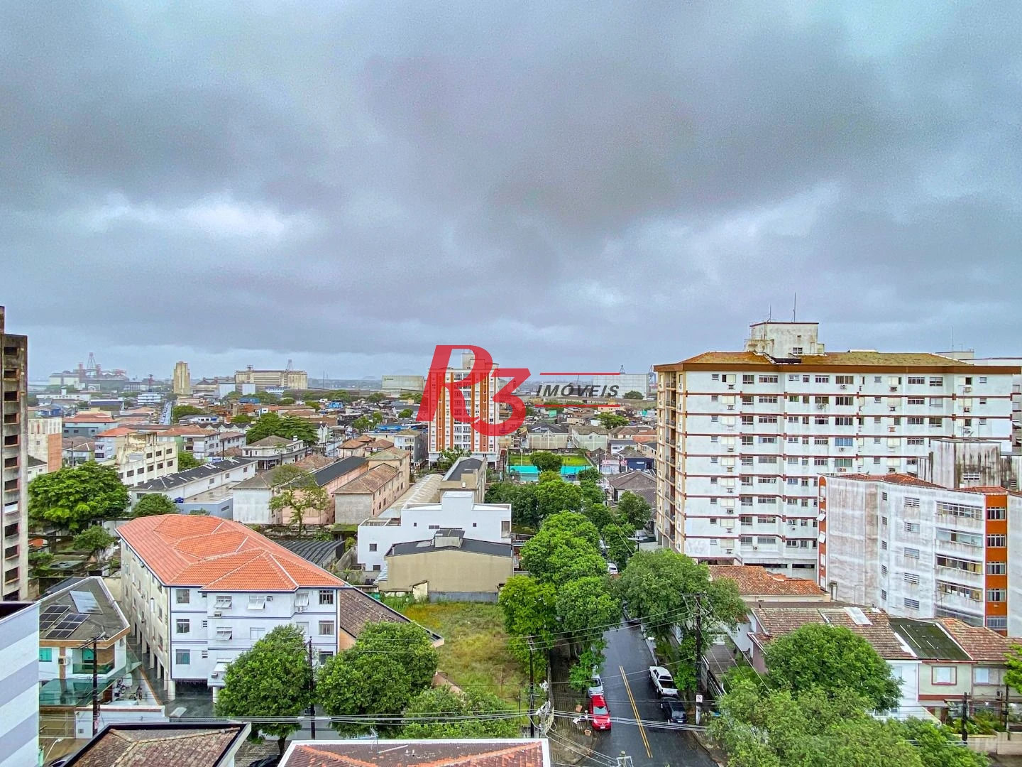 Apartamento com 2 dormitórios à venda, 82 m² por R$ 640.000,00 - Embaré - Santos/SP
