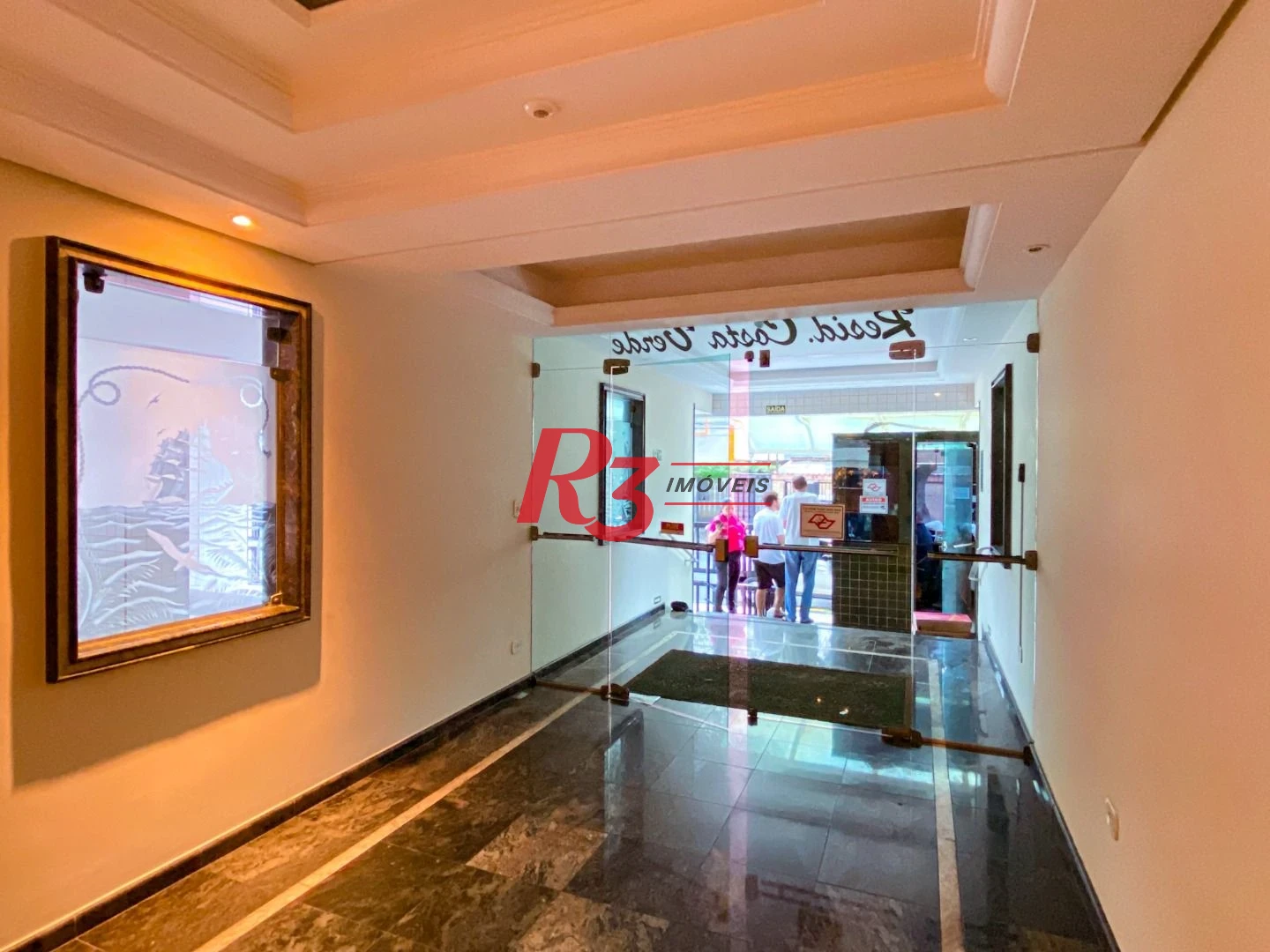 Apartamento com 2 dormitórios à venda, 82 m² por R$ 640.000,00 - Embaré - Santos/SP
