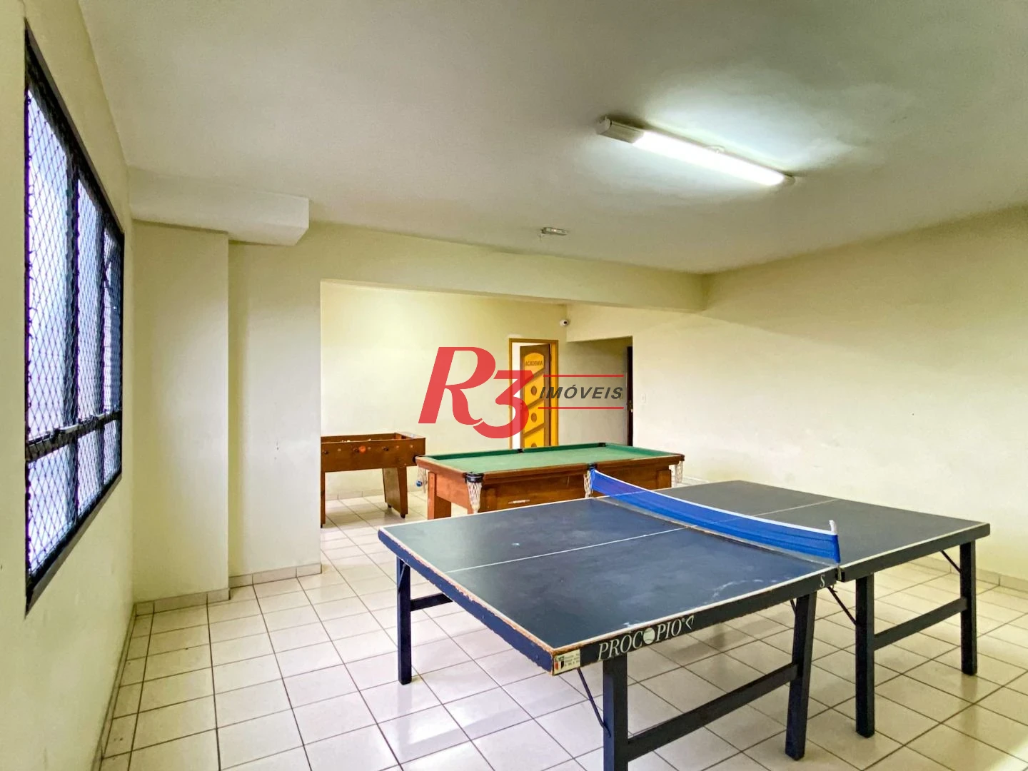 Apartamento com 2 dormitórios à venda, 82 m² por R$ 640.000,00 - Embaré - Santos/SP