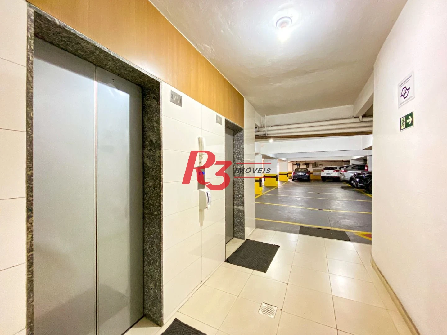 Sala à venda, 73 m² por R$ 449.000,00 - Gonzaga - Santos/SP