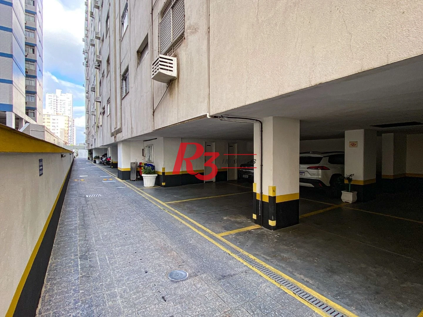 Apartamento com 3 dormitórios à venda, 98 m² por R$ 960.000,00 - Boqueirão - Santos/SP