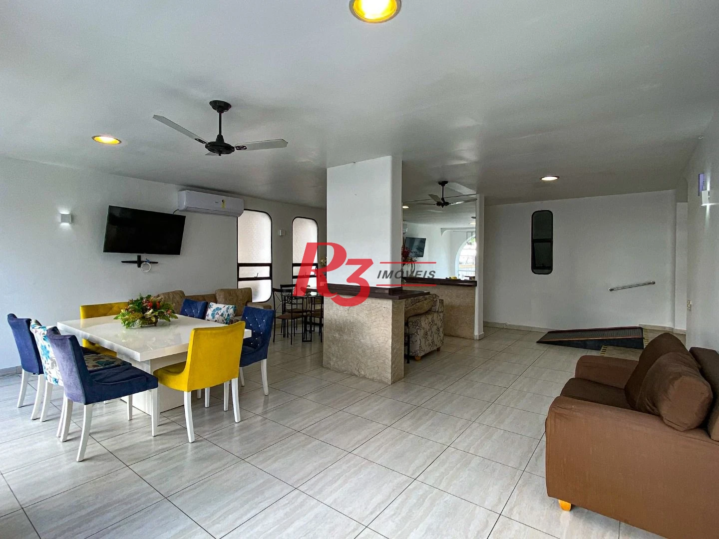 Apartamento com 3 dormitórios à venda, 98 m² por R$ 960.000,00 - Boqueirão - Santos/SP