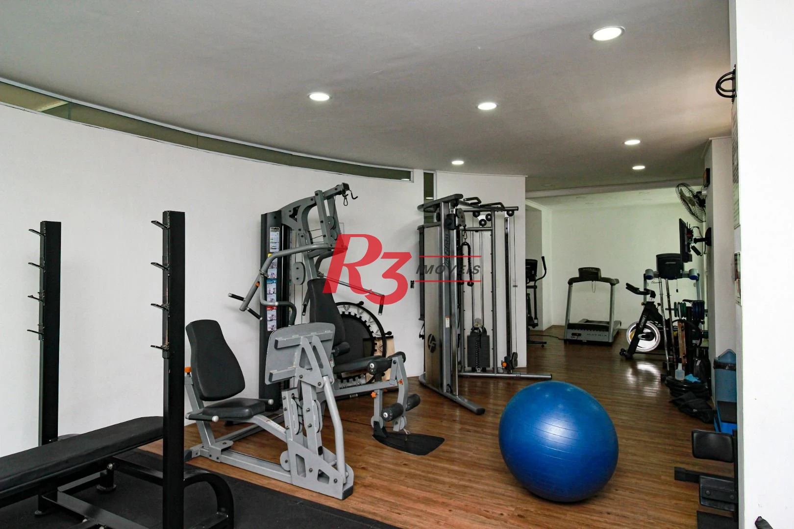 Apartamento com 2 dormitórios para alugar, 72 m² por R$ 6.500,02/mês - Gonzaga - Santos/SP