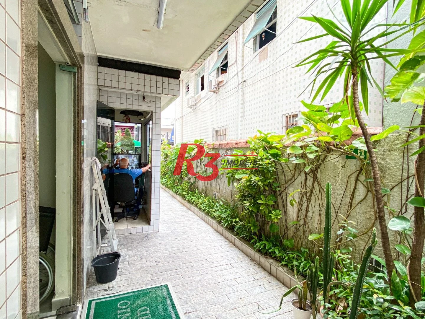 Apartamento com 1 dormitório para alugar, 40 m² por R$ 3.900,00/mês - Gonzaga - Santos/SP