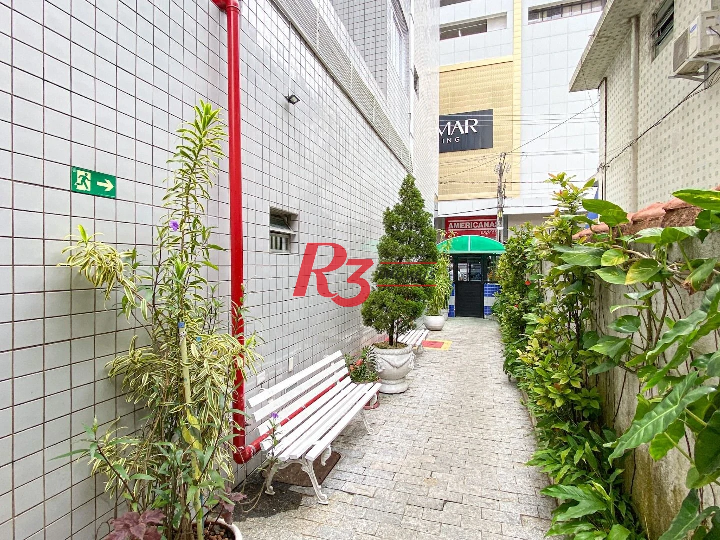 Apartamento com 1 dormitório para alugar, 40 m² por R$ 3.900,00/mês - Gonzaga - Santos/SP