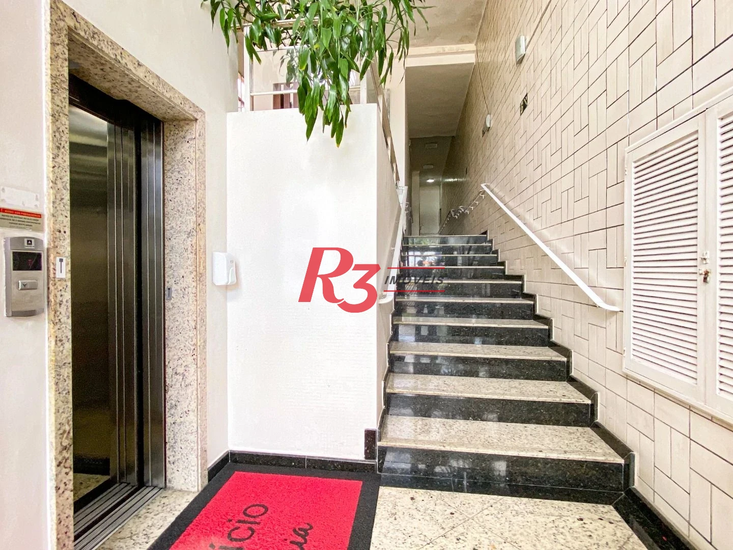 Apartamento com 2 dormitórios à venda, 166 m² por R$ 1.950.000,00 - Boqueirão - Santos/SP