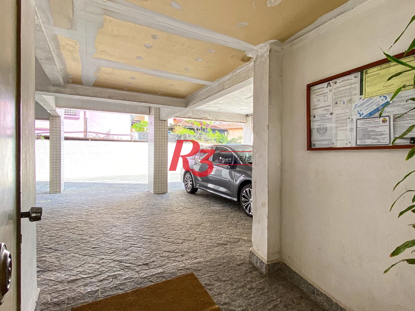 Apartamento com 3 dormitórios à venda, 117 m² por R$ 860.000,00 - Gonzaga - Santos/SP