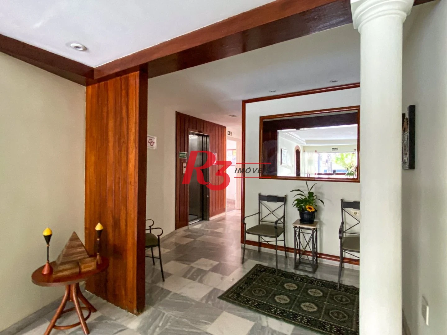 Apartamento com 3 dormitórios à venda, 117 m² por R$ 860.000,00 - Gonzaga - Santos/SP