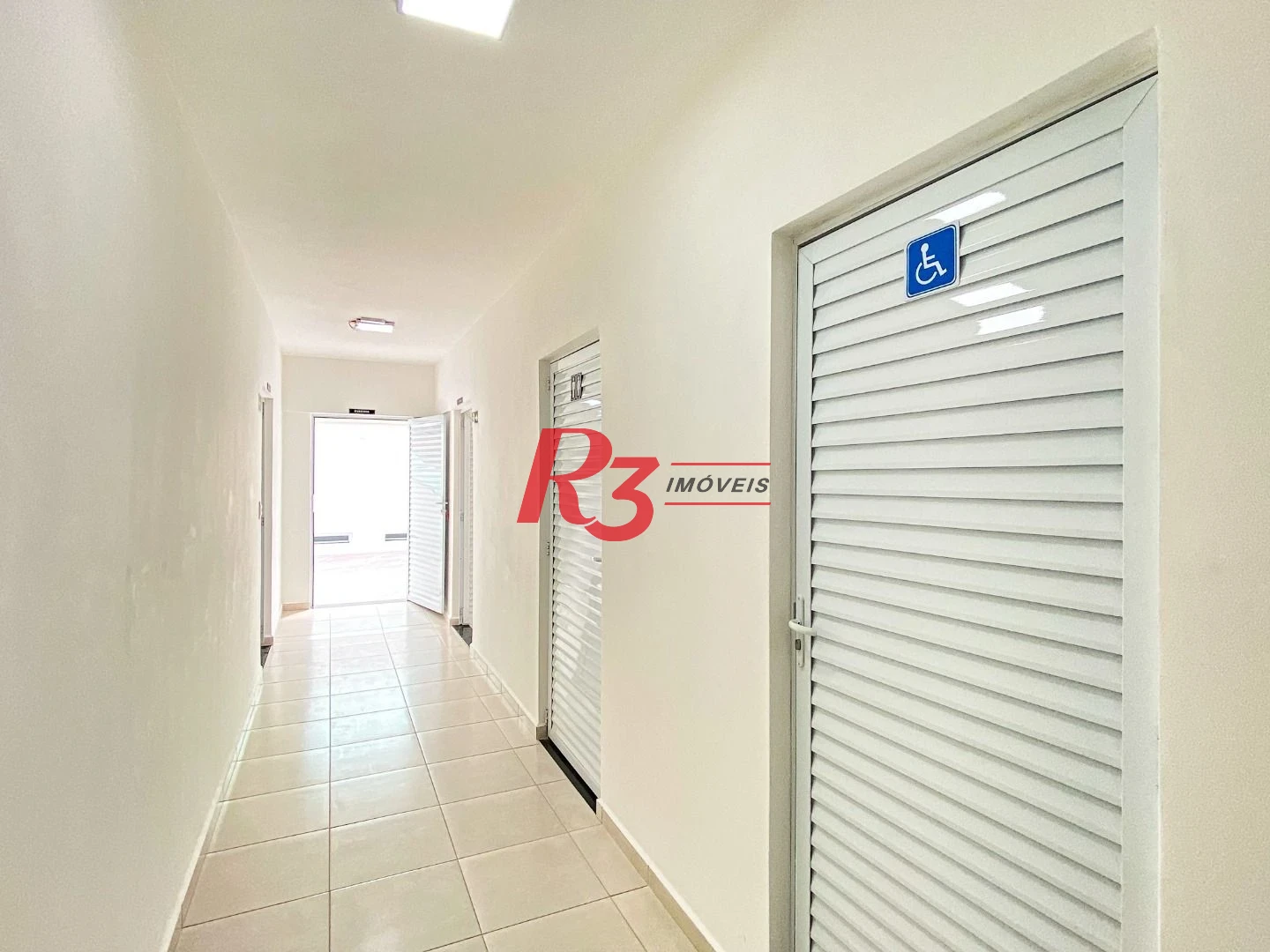 Apartamento com 2 dormitórios à venda, 60 m² por R$ 585.000,00 - Macuco - Santos/SP
