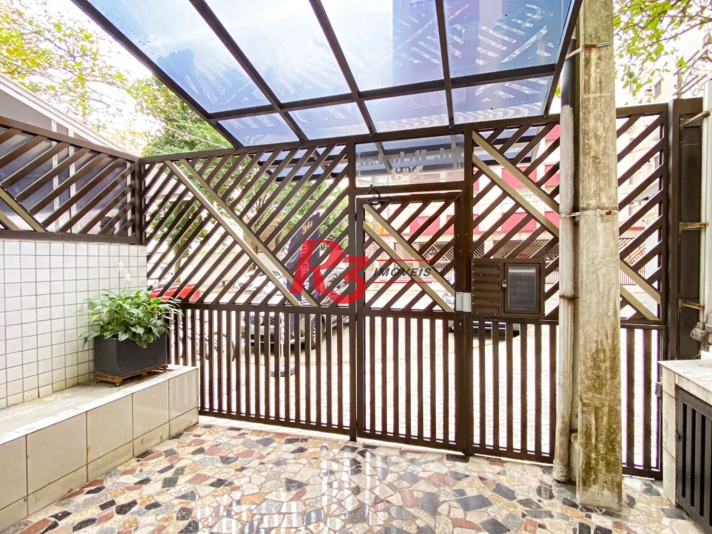 Apartamento com 2 dormitórios à venda, 70 m² - José Menino - Santos/SP