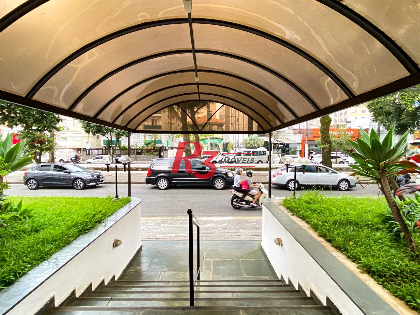 Apartamento com 3 dormitórios à venda, 159 m² por R$ 950.000,00 - Boqueirão - Santos/SP