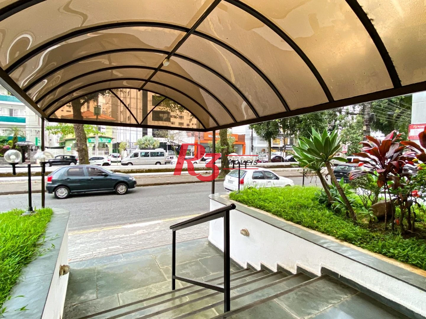 Apartamento com 3 dormitórios à venda, 159 m² por R$ 950.000,00 - Boqueirão - Santos/SP