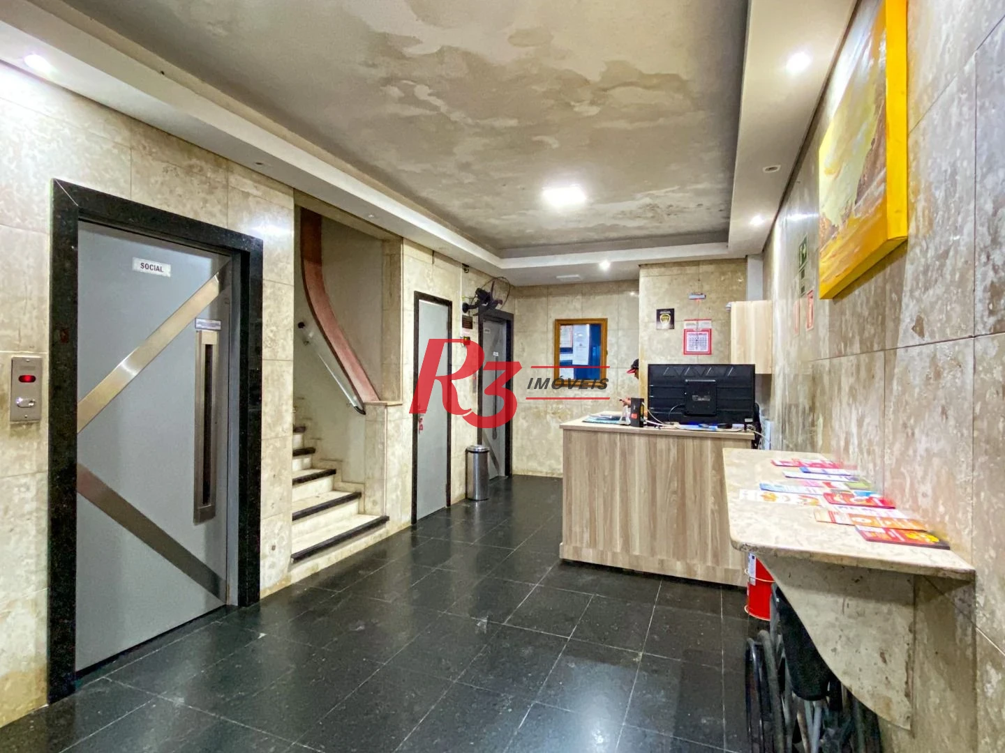 Apartamento com 1 dormitório para alugar, 57 m² por R$ 3.002,00/mês - José Menino - Santos/SP