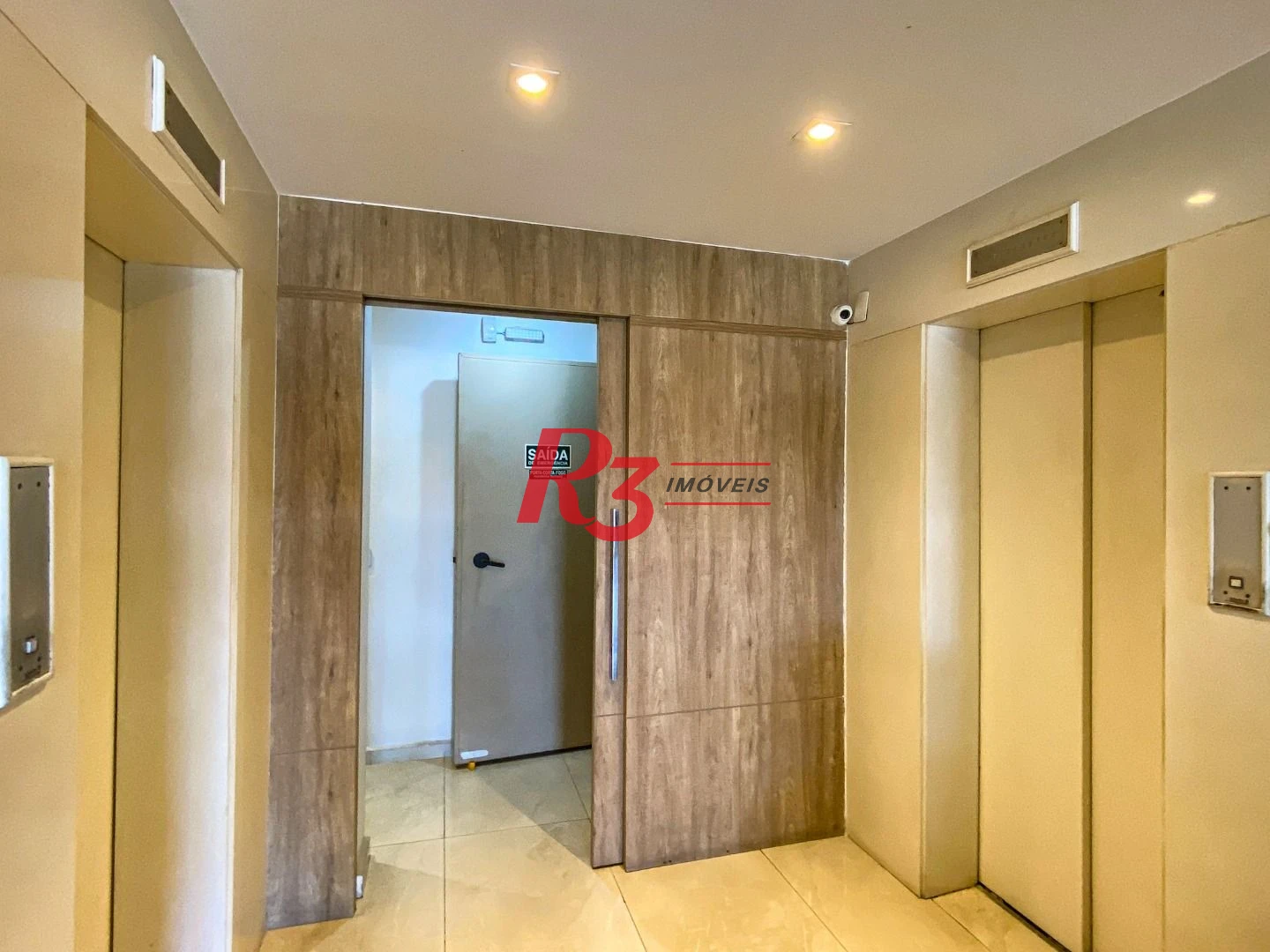 Sala, 86 m² - venda por R$ 430.000,00 ou aluguel por R$ 4.300,00/mês - Vila Matias - Santos/SP