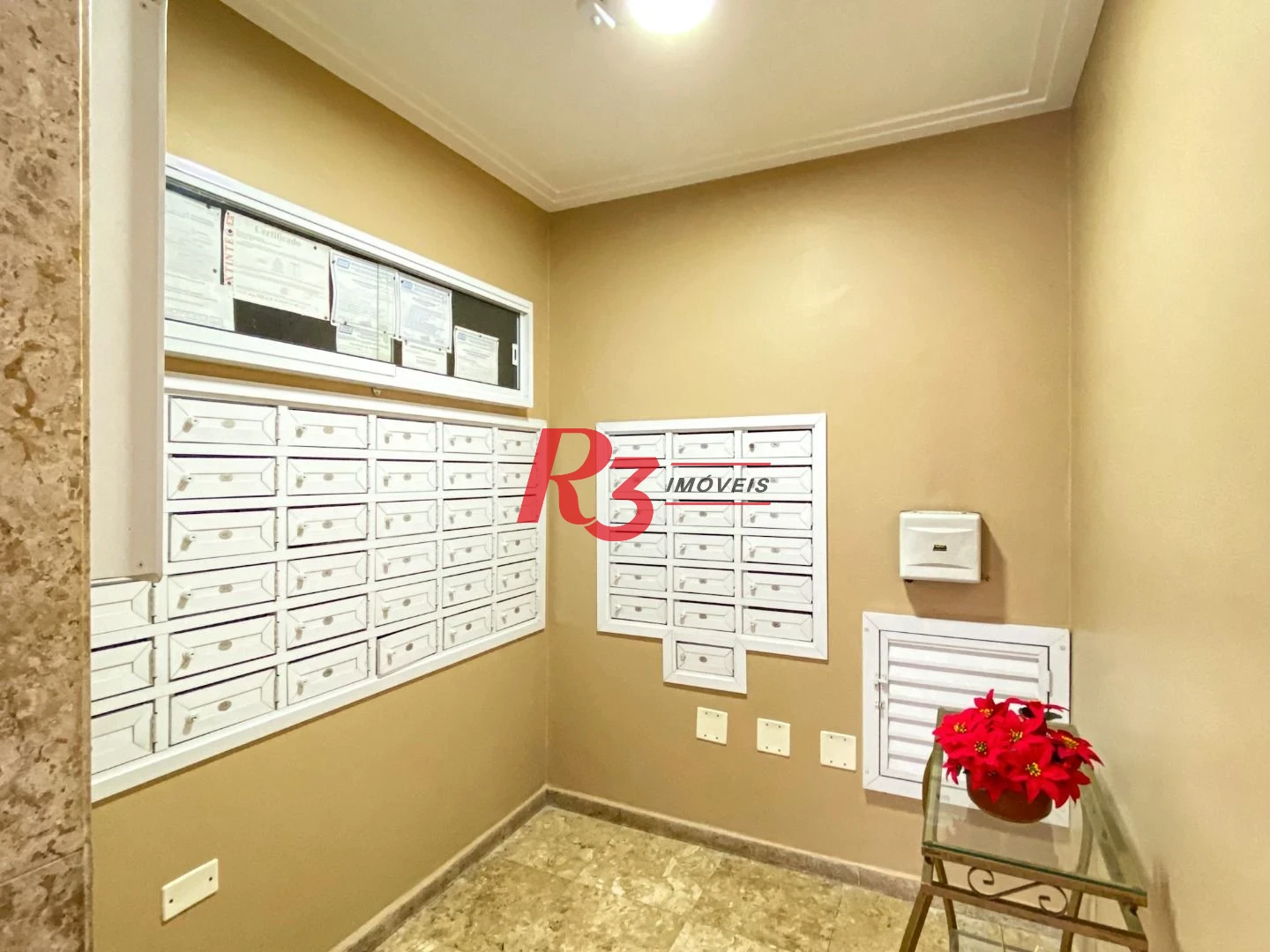 Apartamento com 2 dormitórios à venda, 92 m² por R$ 869.000,00 - Boqueirão - Santos/SP