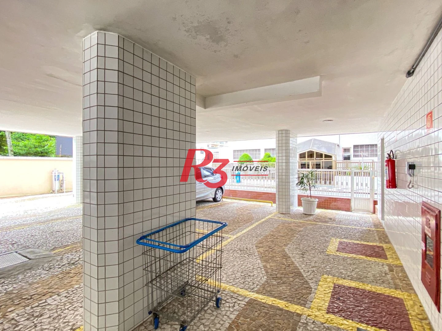 Apartamento com 2 dormitórios à venda, 92 m² por R$ 869.000,00 - Boqueirão - Santos/SP