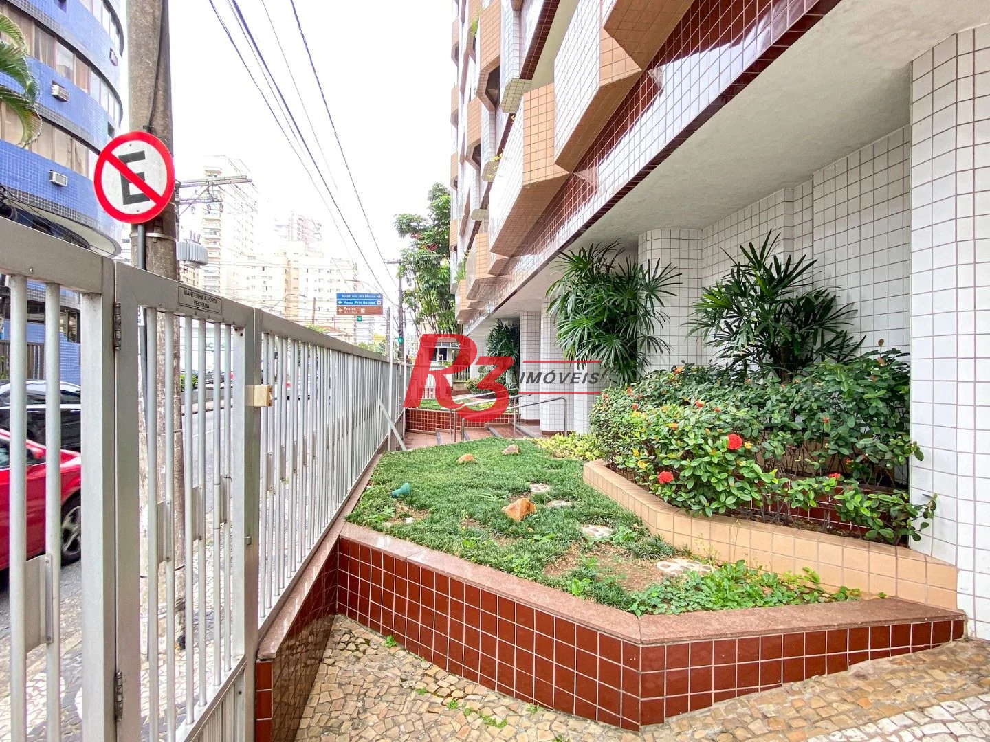 Apartamento com 2 dormitórios à venda, 92 m² por R$ 869.000,00 - Boqueirão - Santos/SP